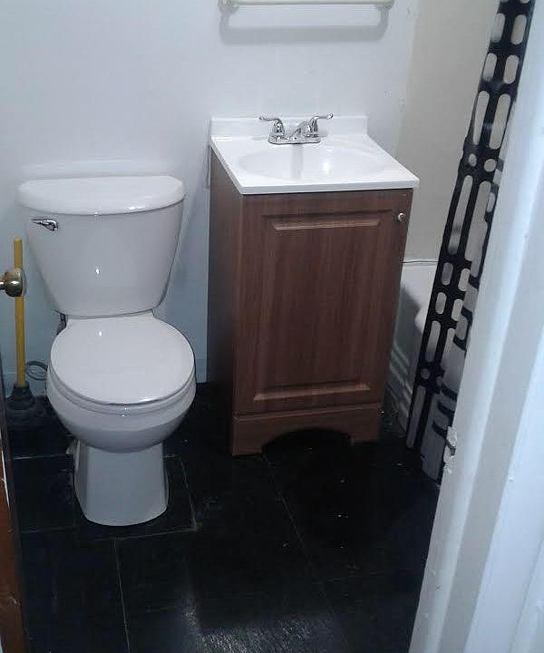 2nd image of 16025 Nelacrest Rd APT 1
