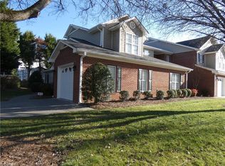 7610 Riverview Knoll Ct, Clemmons, NC 27012