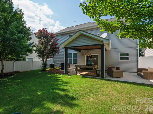 724 Balboa Ct, Fort Mill, SC 29715
