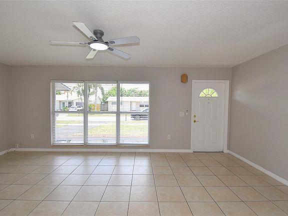 4th image of 11451 NW 37th Street