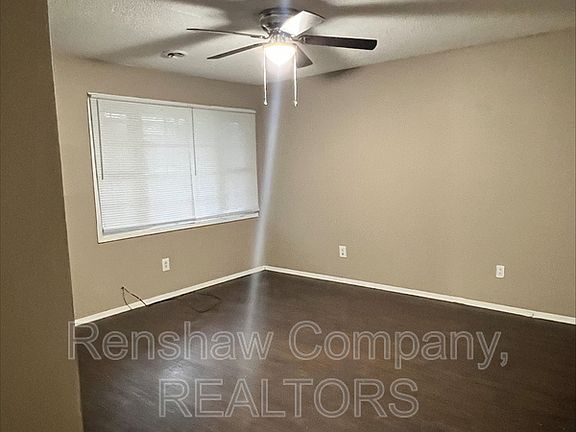 3rd image of 315 W Thomas St