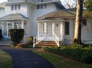 109 W Maple Ave, Merchantville, NJ 08109