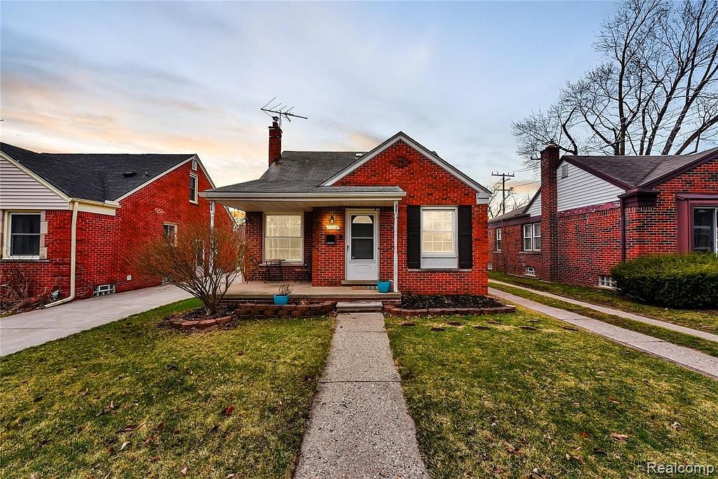 17061 Kinloch, Redford, MI 48240 Zillow