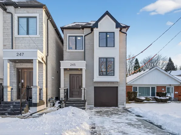 245 Ferris Rd, Toronto, ON M4B 1E7