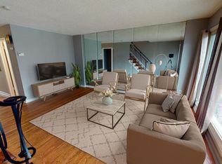 926 Ridge Ave, Darby, PA 19023