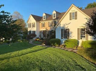 909 Kenmara Dr, West Chester, PA 19380