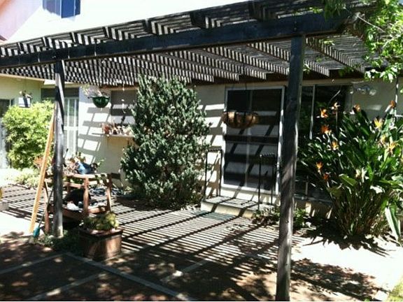 3rd image of 4032 Twyla Ln
