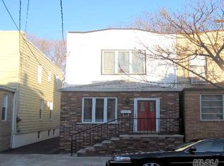 70-09 69th Pl, Glendale, NY 11385