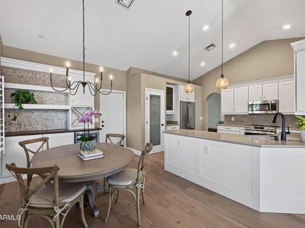 4602 E KACHINA Trail, Phoenix, AZ 85044