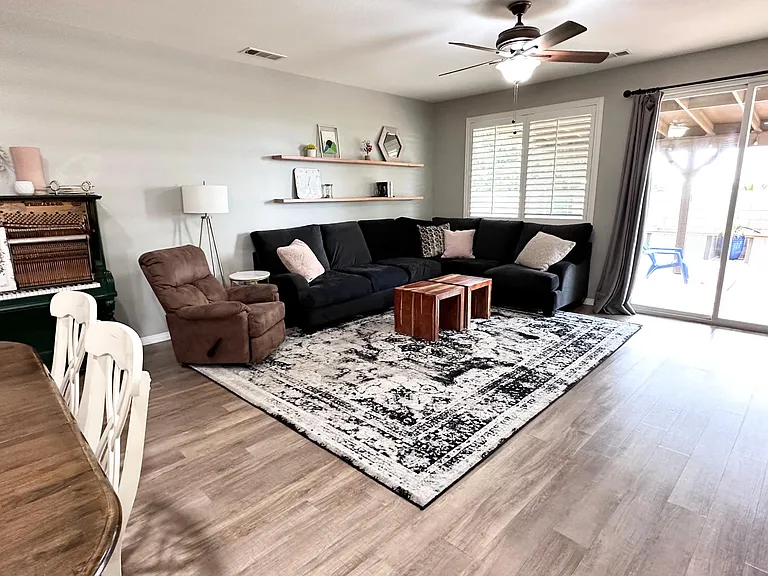 4343 Club Vista Dr — Photo 10