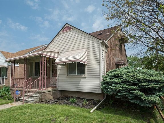 2nd image of 708 Farnham Ave