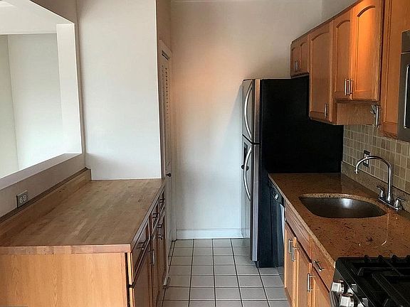 Full pantry, wide pass-thru