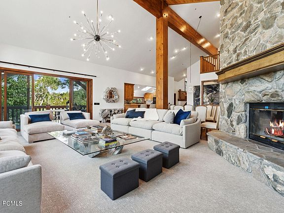5th image of 1566 Aerie Cir