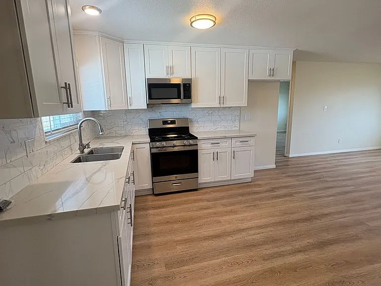235 Wolff St — Photo 1