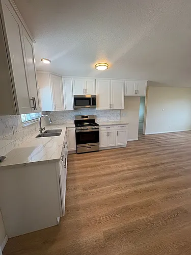 235 Wolff St Photo 1