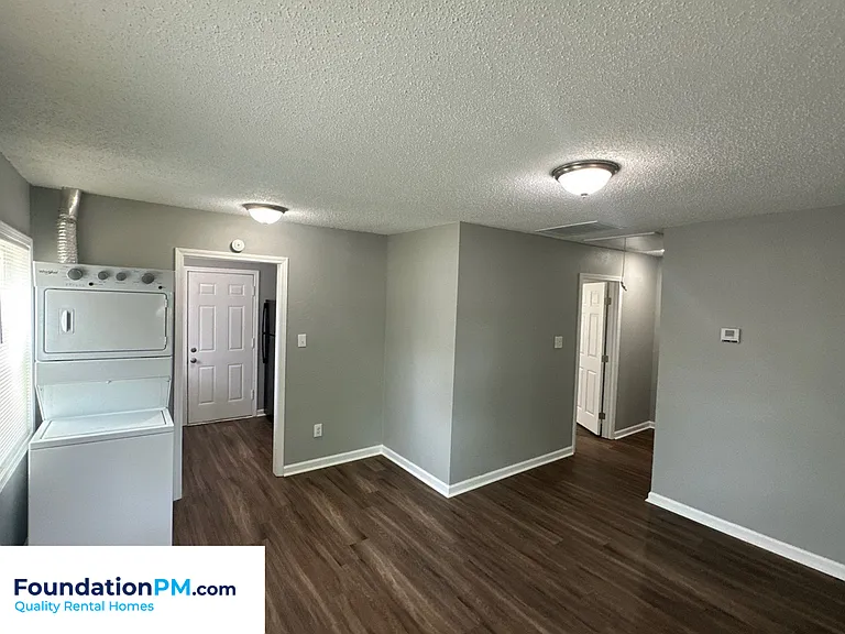 1409 Semmes St #1 — Photo 8