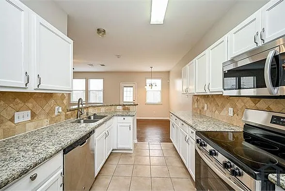 6127 Yorkglen Manor Ln — Photo 11