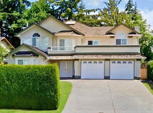 8868 112th St, Delta, BC V4C 4X4