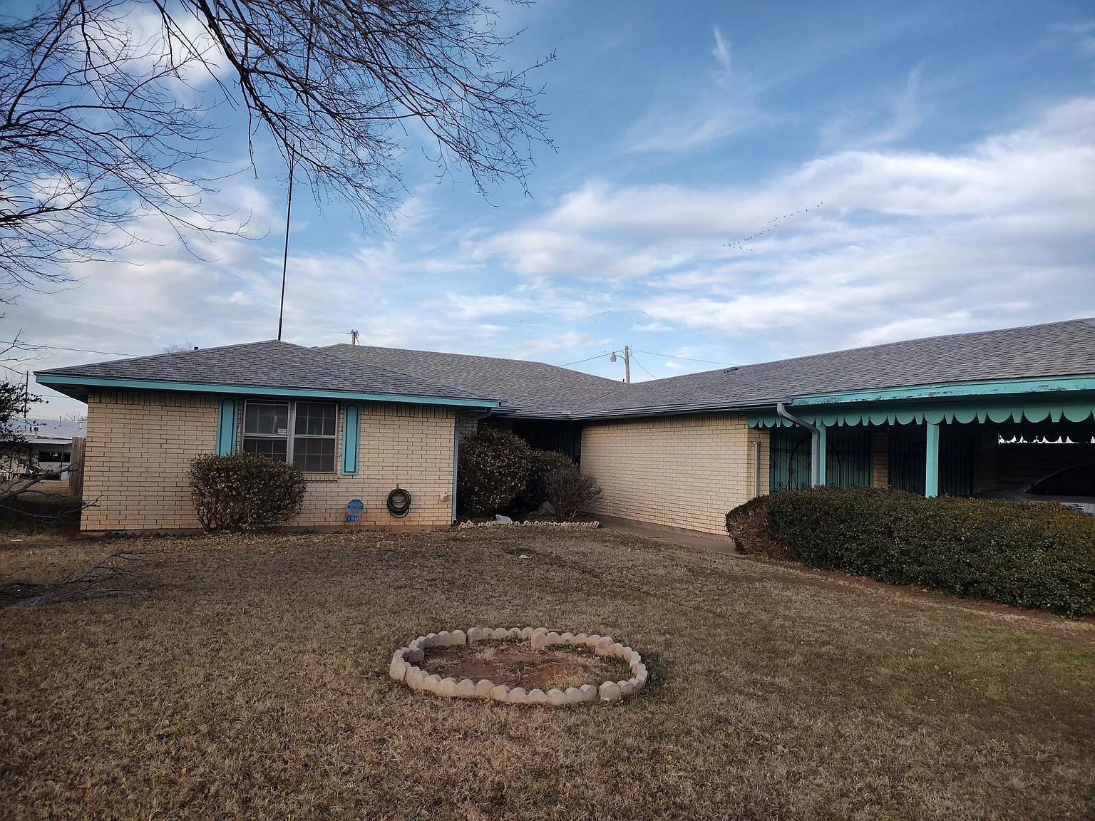1501 SW Monroe Ave — Photo 4