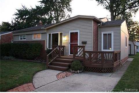 1st image of 3217 Maplewood Ave