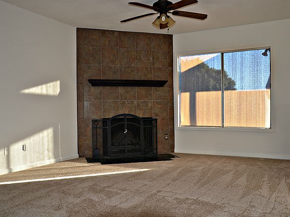 4th image of 8927 N 56th Ave