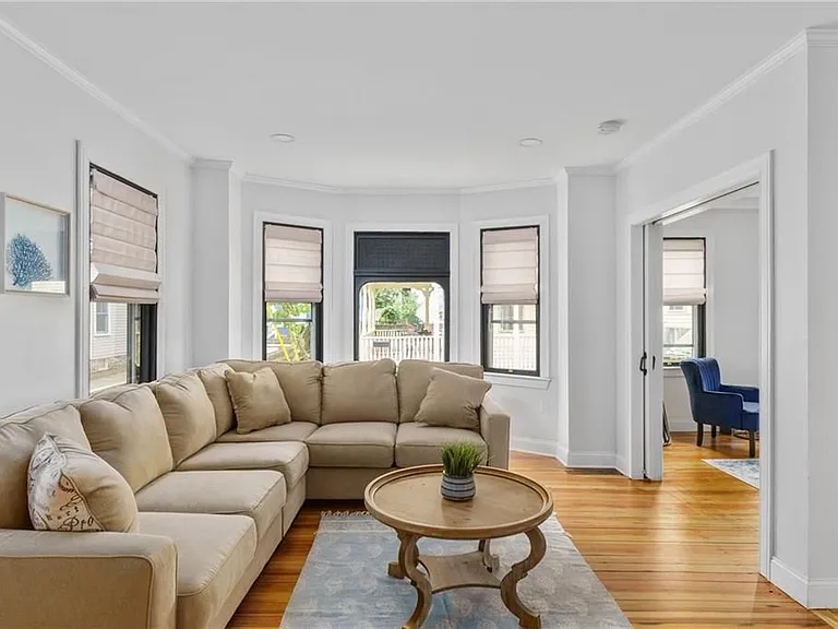 11 Sunshine Ct — Photo 7