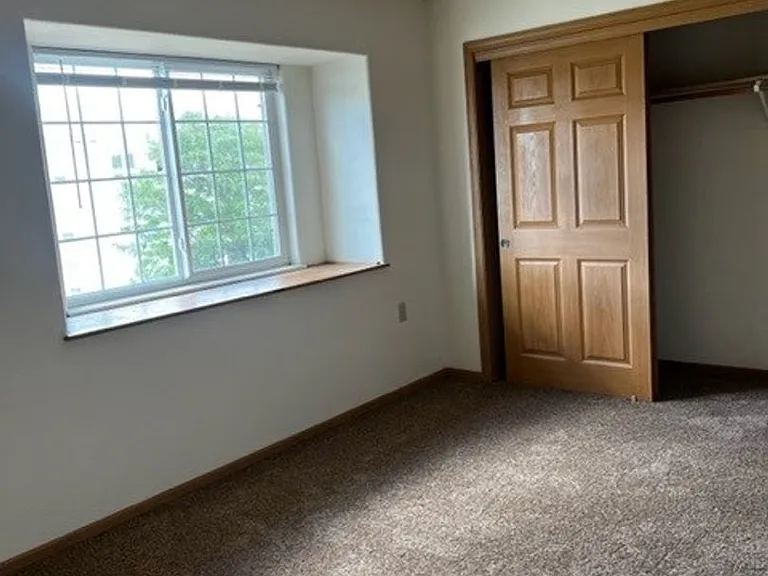 Madison Apartments — Photo 107