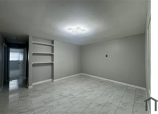 2 bed, $2,500 — Photo 1