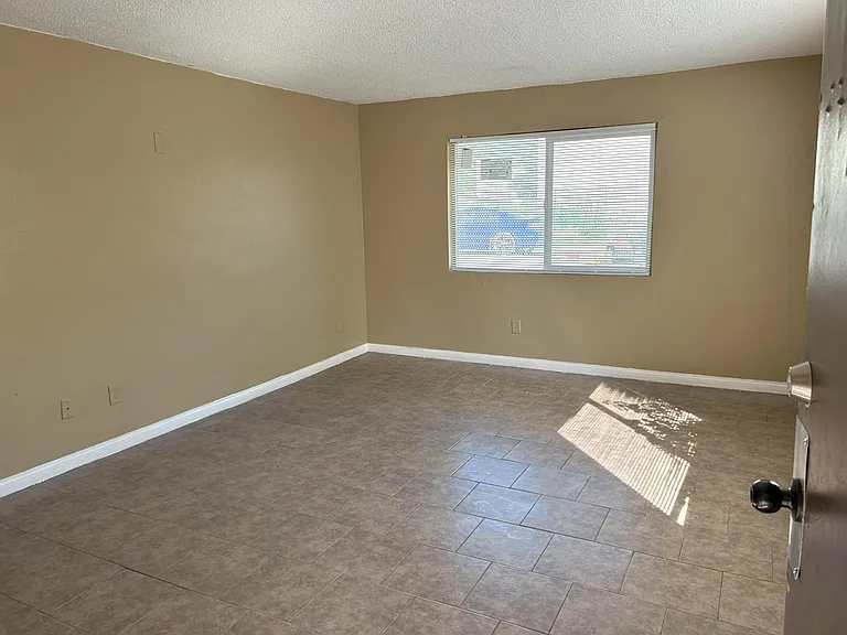 41618 Marine Dr #41620 — Photo 8