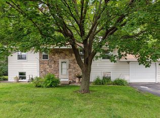 169 150th St W, Saint Paul, MN 55124