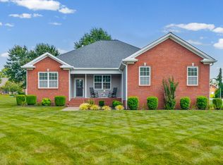 201 Quincy Dr, Hopkinsville, KY 42240