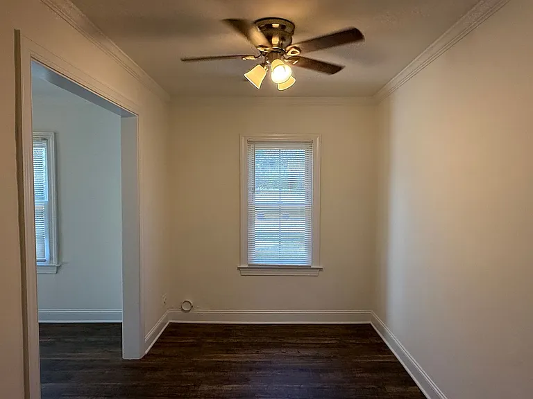 2203 Highland St — Photo 6