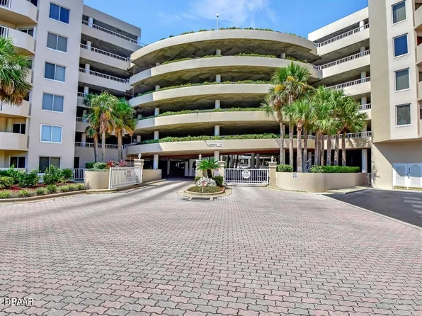 3 Oceans West Blvd APT 3A3, Daytona Beach Shores, FL 32118