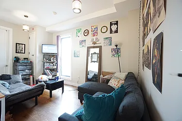 Rented by Rennit Inc.