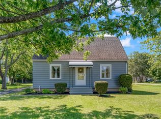 6644 Binkley St, Niagara Falls, NY 14304