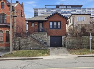 129 Jackson St W, Hamilton, ON L8P 1L6