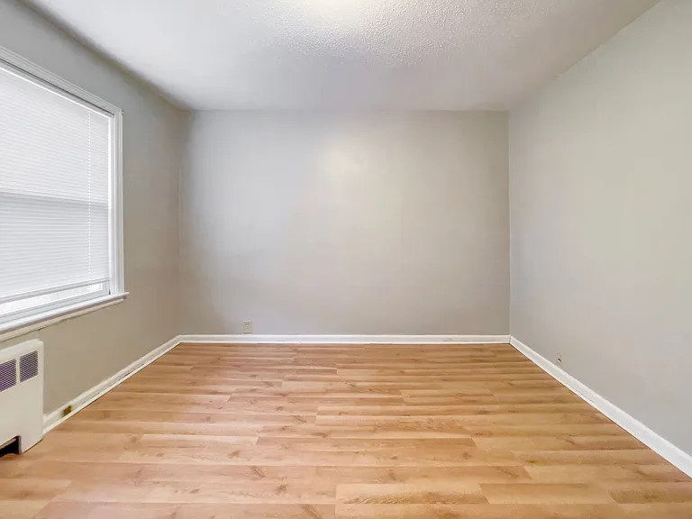 1518 W Main St #4 — Photo 6