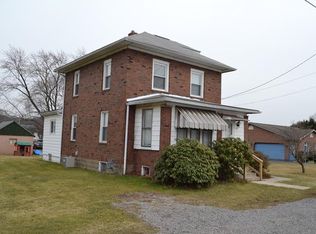 412 Martin Ave, Ellwood City, PA 16117