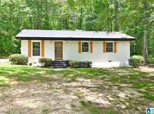 405 Pine Valley Dr, Roanoke, AL 36274