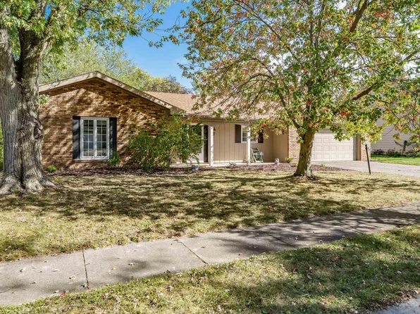 3322 Blackfoot Ct, Fort Wayne, IN 46815