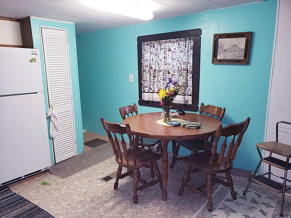 4th image of 2617 Janice Ln