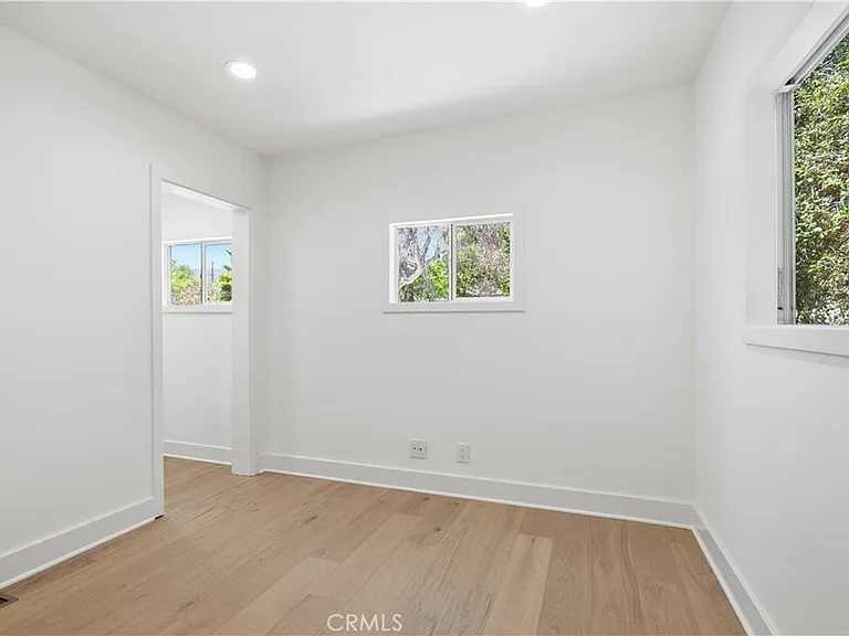 1148 Rockdale Ave — Photo 23