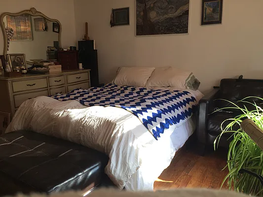 Rented by Sterling Realty Solution Inc | media 18