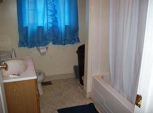 4th image of 86 Central St #A