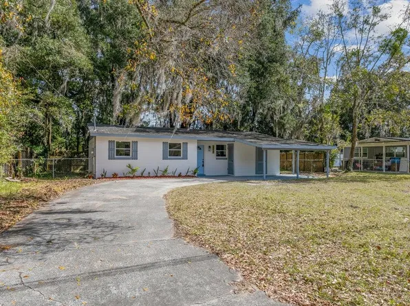 2527 Red Robin Dr E, Jacksonville, FL 32210