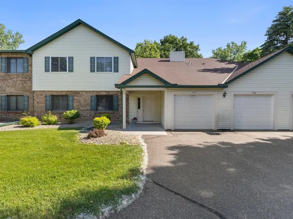 975 Heritage Ct E, Vadnais Heights, MN 55127