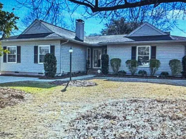 304 Sanders Ct, Mullins, SC 29574