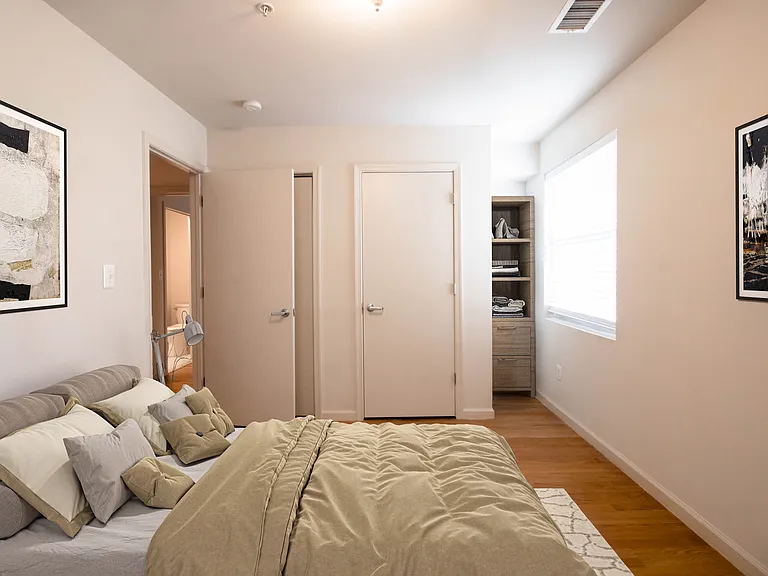 1310 K St SE #103 — Photo 19