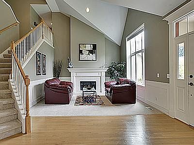 5th image of 9806 173rd Ct NE