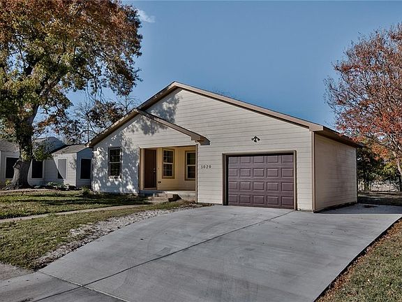 3rd image of 5020 Locke Ave